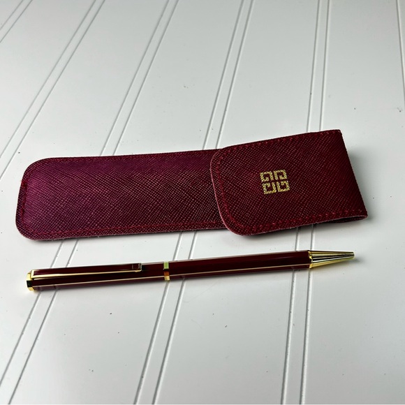 Crown Pix Black Ballpoint Pen - Picture 2 of 7